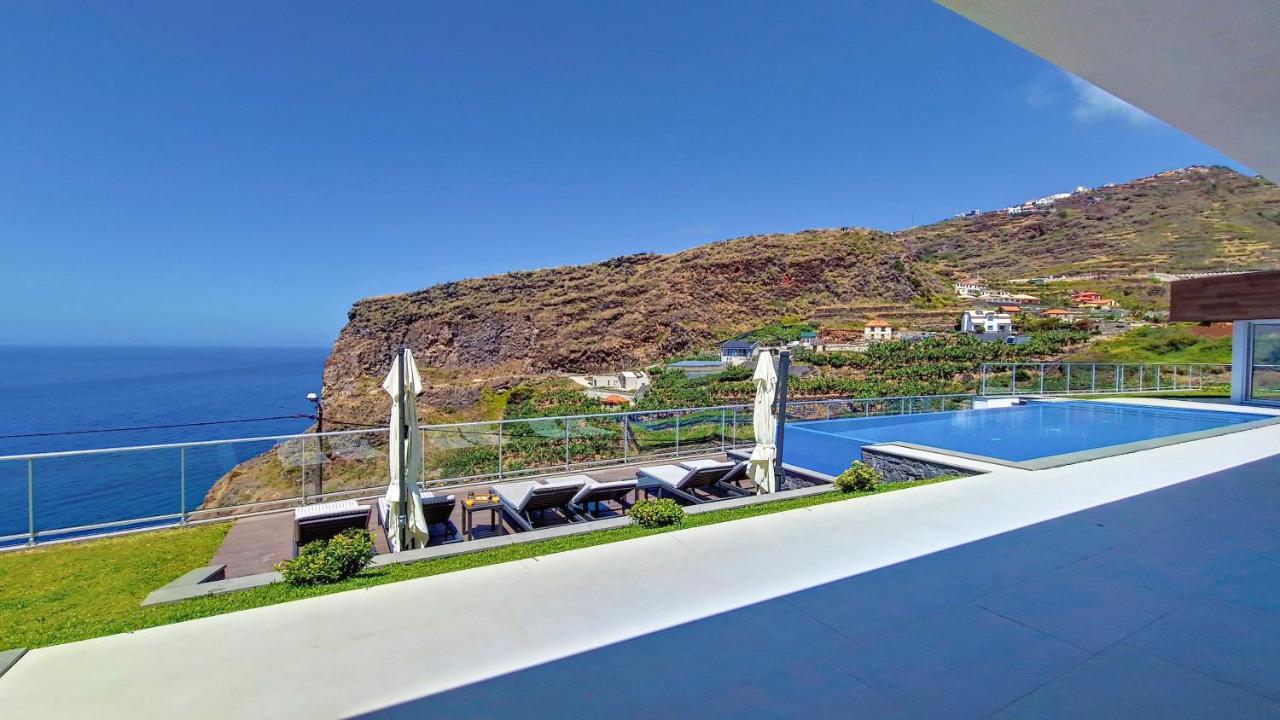 Villa Blue Horizon By Lovelystay Tabua  Buitenkant foto